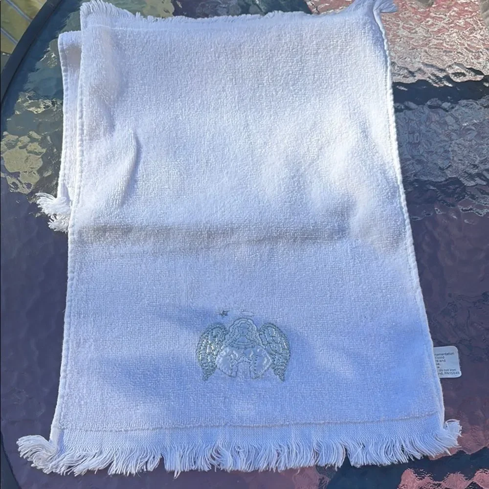 Elegant vintage White Fringed Fingertip Towels with Angel